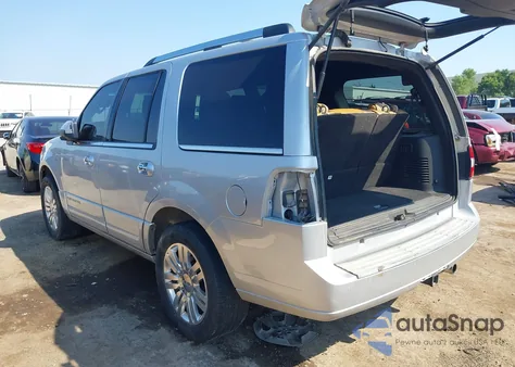 2011 Lincoln Navigator из США, поврежденный, VIN 5LMJJ2H57BEJ04660